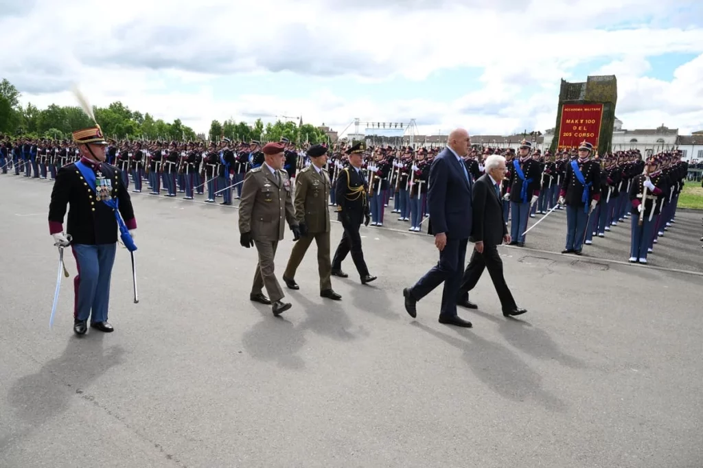 Oggi, al parco Novi Sad di Modena, si è celebrata la cerimonia del “Mak π 100” del 205° corso...