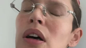 Bianca Balti: La Battaglia per i Farmaci Oncologici Bianca Balti, nota modella e icona di stile, ha...