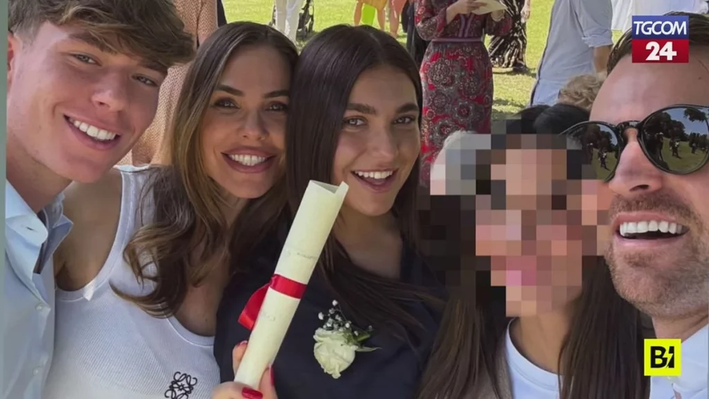 Totti si diploma: la cerimonia immortalata dalla mamma Ilary con emozione e orgoglio