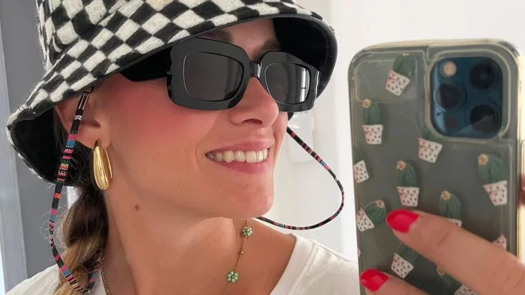 Maternità in vista per Roberta Morise: la gioia di diventare mamma La maternità è un’esperienza...