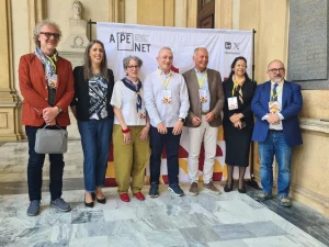 Nuovo Manifesto del Public Engagement di APEnet: innovazione e partecipazione per un futuro condiviso.
