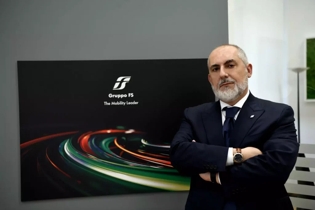 Foto-AD-FS-Stefano-Antonio-Donnarumma.jpg