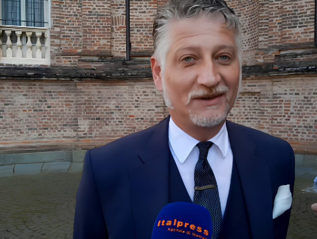 Giuli: “Apertura al Mic nella governance del Salone del Libro”