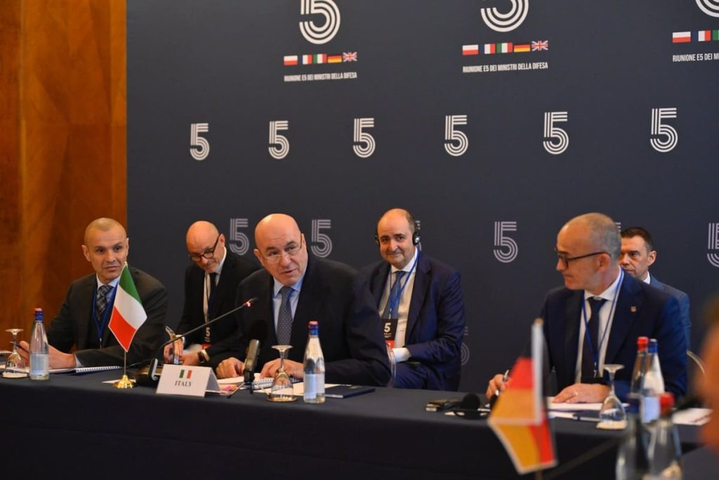 Crosetto: La Difesa Europea oltrepassa i confini dell’Unione Europea