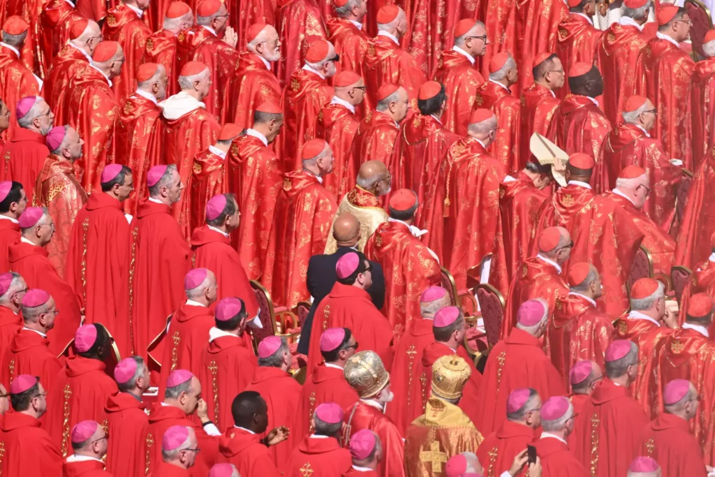 I-cardinali-al-funerale-di-Papa-Francesco.jpg