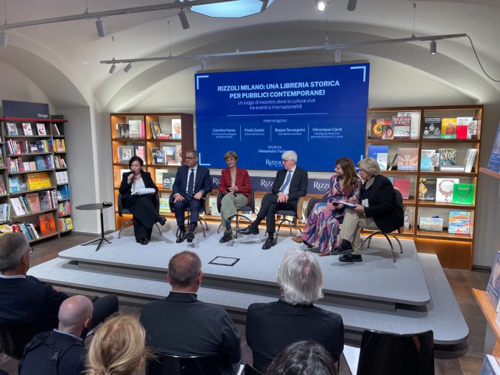 Libreria-Rizzoli.jpeg