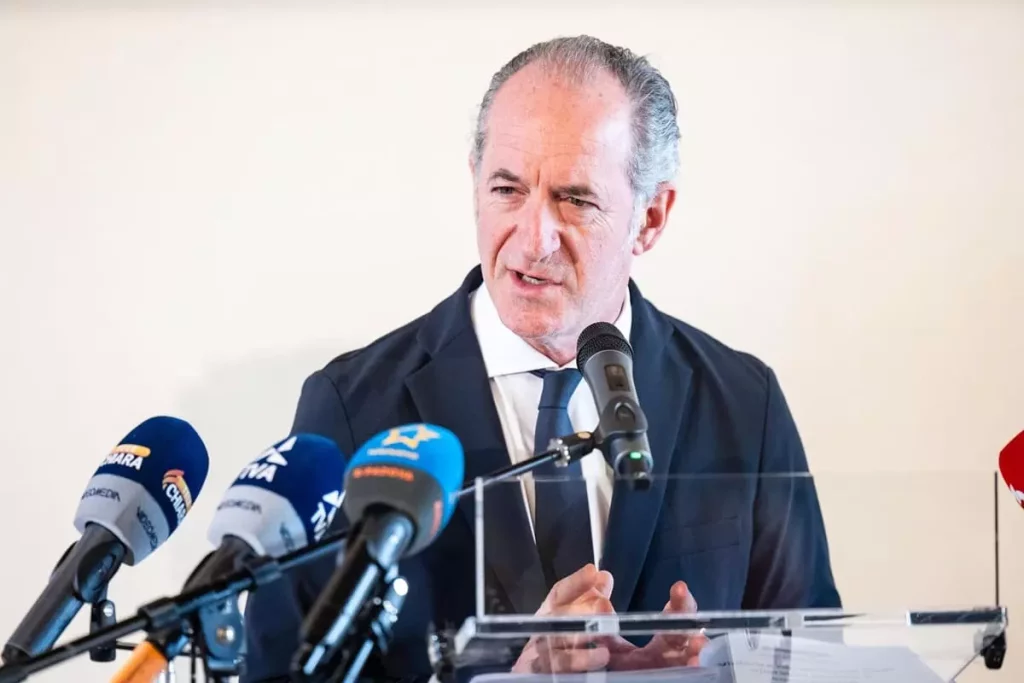 Luca-Zaia-1-1.jpg