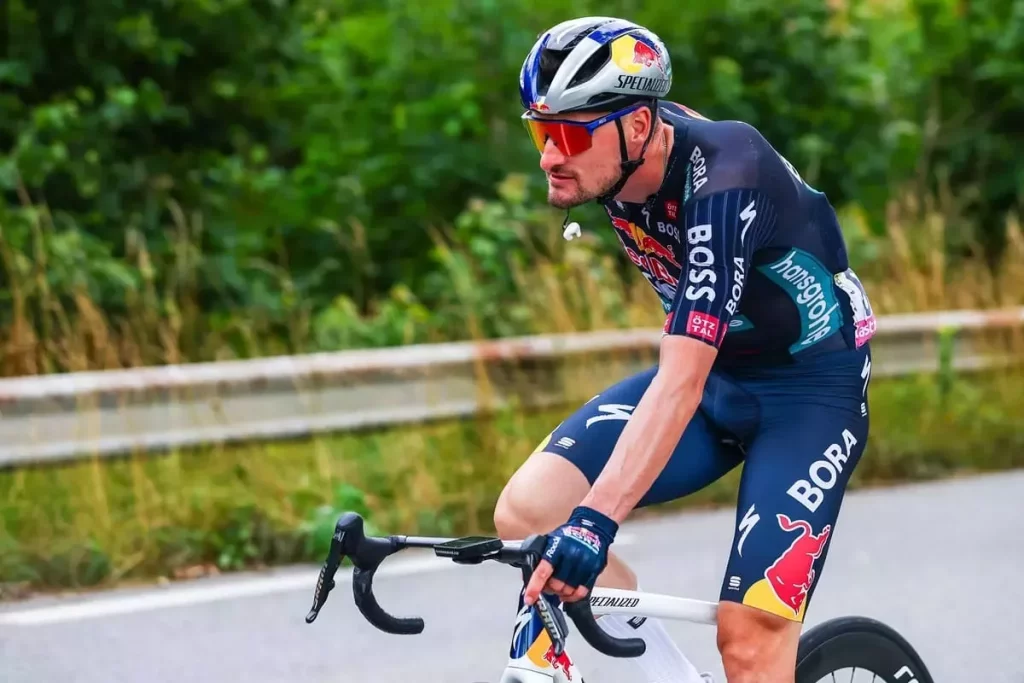 Denz conquista la diciottesima tappa del Giro d’Italia, Del Toro mantiene la maglia rosa.