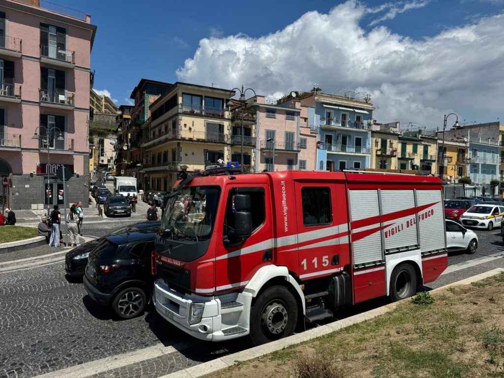 Terremoto-Napoli-Campi-Flegrei.jpg