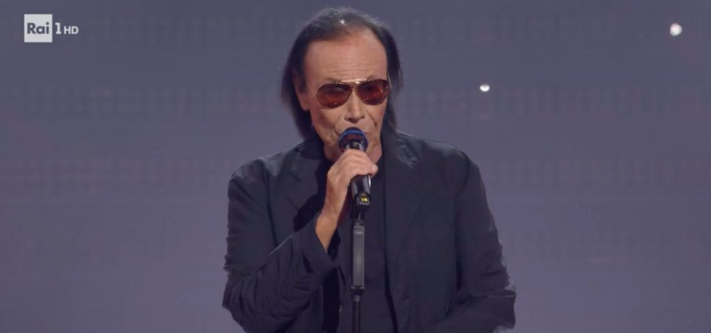 Venditti: ‘Ho affrontato il bullismo materno’ e Lauro celebra l’arte in modo unico.