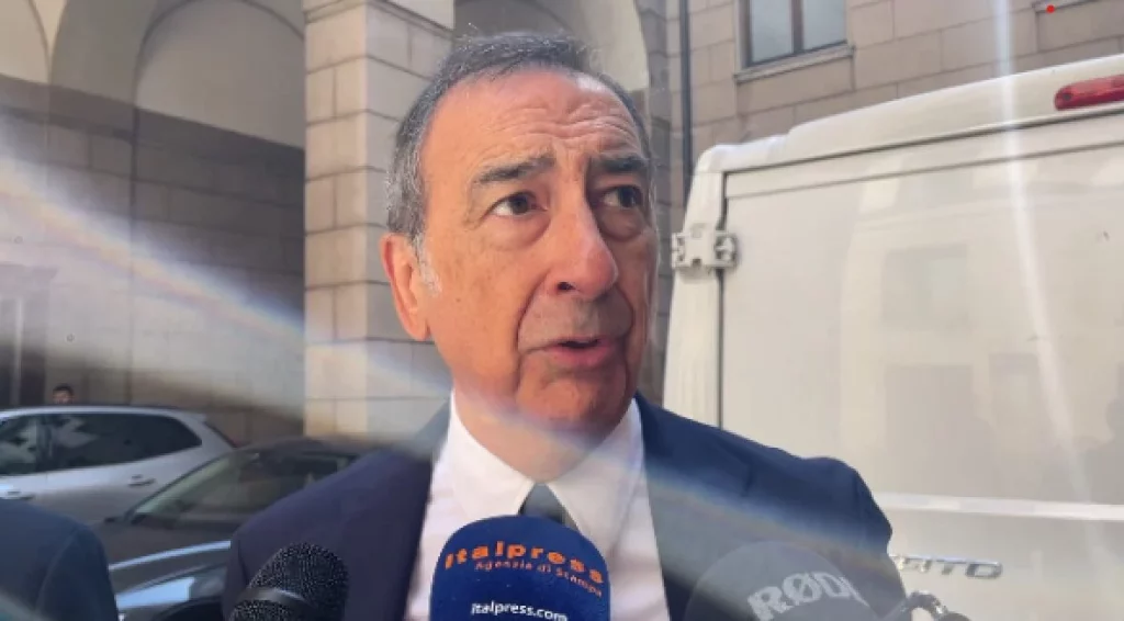 Intitolare un liceo a Ramelli: il centrodestra poteva pianificare meglio prima