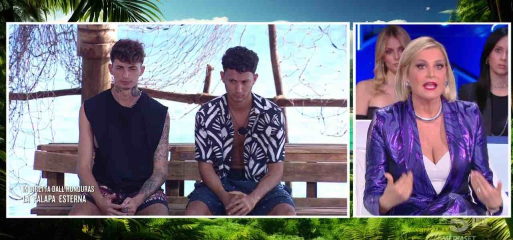 Isola dei Famosi 2025: Crisi e Abbandoni Tra i Concorrenti L'Isola dei Famosi 2025 sta attraversando...