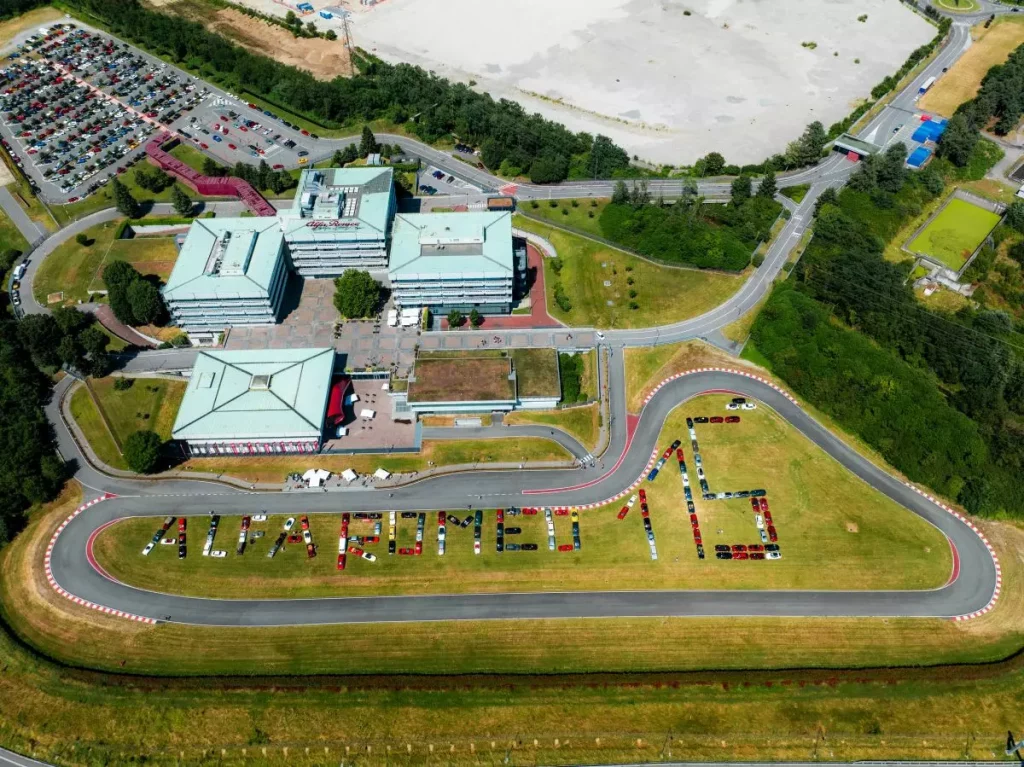 Alfa Romeo Celebra 115 Anni di Passione e Eccellenza TORINO (ITALPRESS) – Il legame tra Alfa Romeo e...