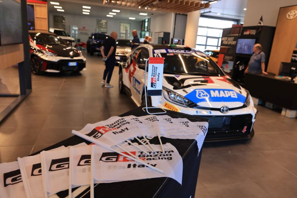 Toyota anima il TGR Italy nei Gazoo Garage: adrenalina e innovazione in primo piano!