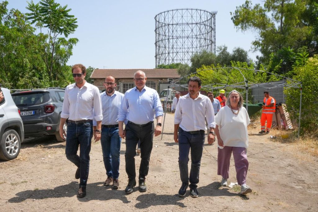 Bonifica dell'Ex Stabilimento Mira Lanza: Un Nuovo Inizio per Roma Un Progetto di Recupero...