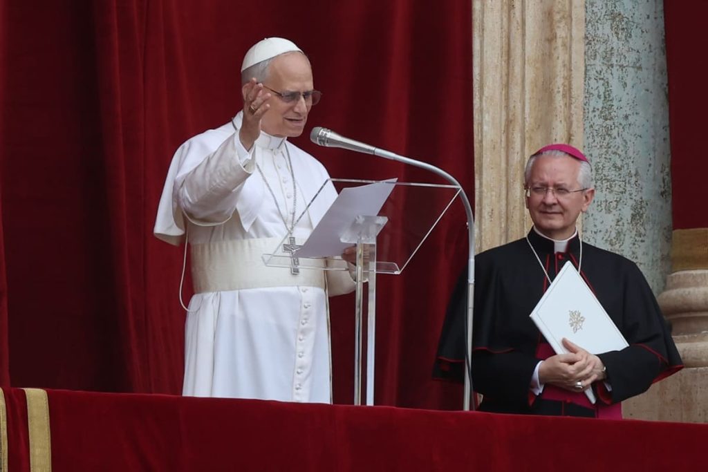 Papa-Leone-4.jpg