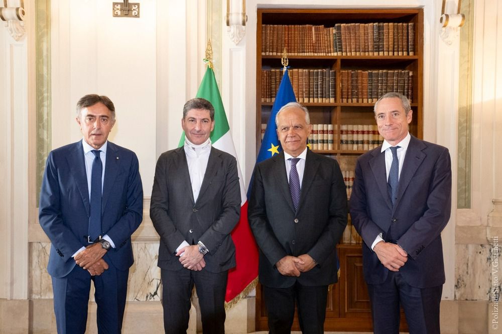 Il ministero dell’Interno e Poste Italiane hanno rinnovato la convenzione che rafforza la...