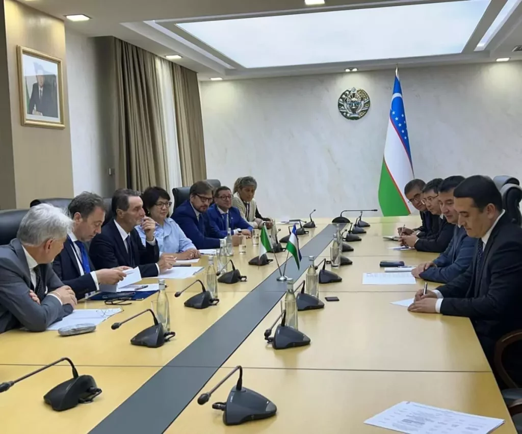 Uzbekistan-1.jpg