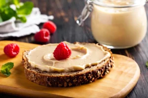 Allerta Salmonella: crema spalmabile coinvolge focolai in bambini piccoli. Attenzione ai consumi!