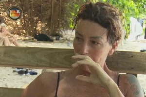 cristina-plevani-triste-isola-dei-famosi-2025-SCREEN-mediaset-.jpg.webp.webp