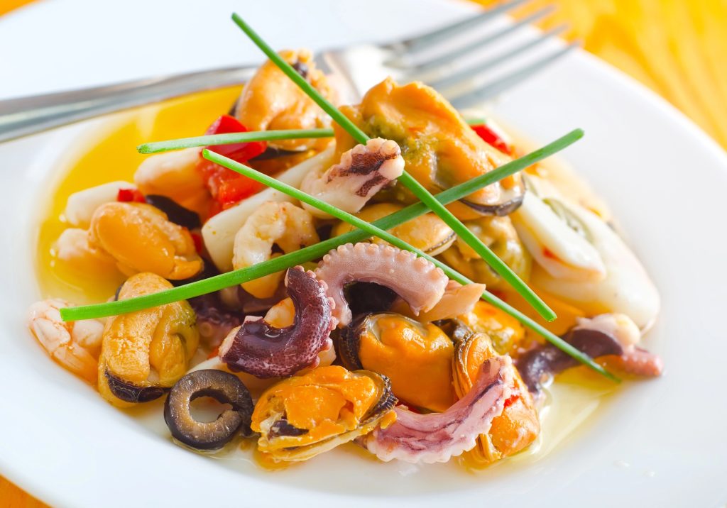 insalata-di-mare-Depositphotos_18692817_L.jpg