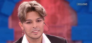 Stash dei The Kolors: vita privata, famiglia e l’affascinante origine del suo nome.