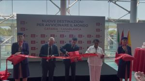 taglio-del-nastro-volo-Catania-Casablanca.jpg