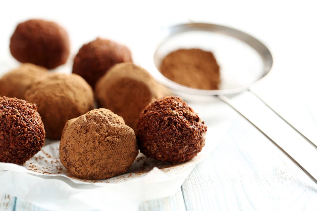tartufi-di-cioccolato-Depositphotos_99371416_L.jpg