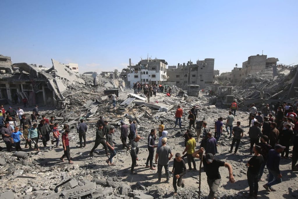 Carestia a Gaza: Ong segnalano 31 morti dopo recenti raid israeliani.