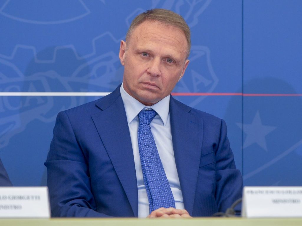 Risorse e Sviluppo per l'Agricoltura Italiana ROMA (ITALPRESS) – Il Ministro dell’Agricoltura e...