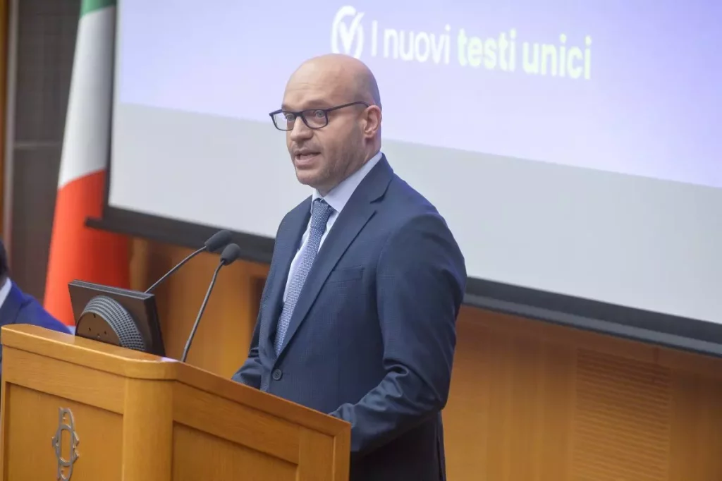 Il convegno “Democrazia e Parlamentarismo nell’area del Mediterraneo”, presieduto da Lorenzo...