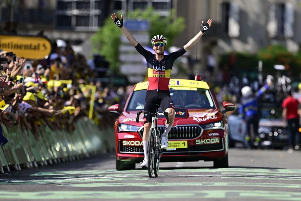Tim Wellens trionfa nella quindicesima tappa del Tour de France 2025 CARCASSONE (FRANCIA) – Il...