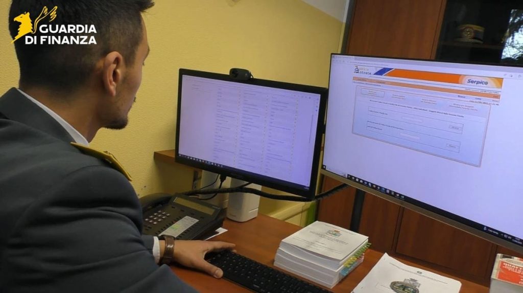 Scoperta una Frode Fiscale da 200 Milioni a Varese Un'Operazione della Guardia di Finanza VARESE...