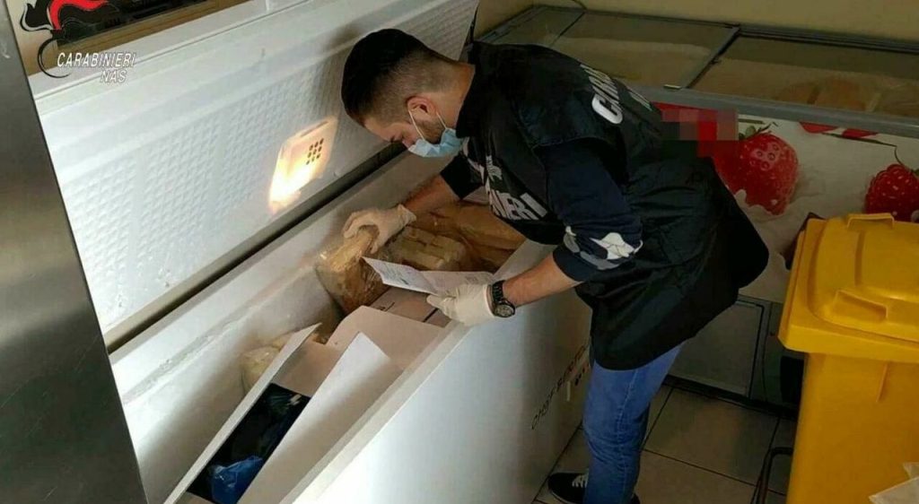 Quattro ristoranti chiusi e multe oltre 20.000 euro per violazioni gravi.