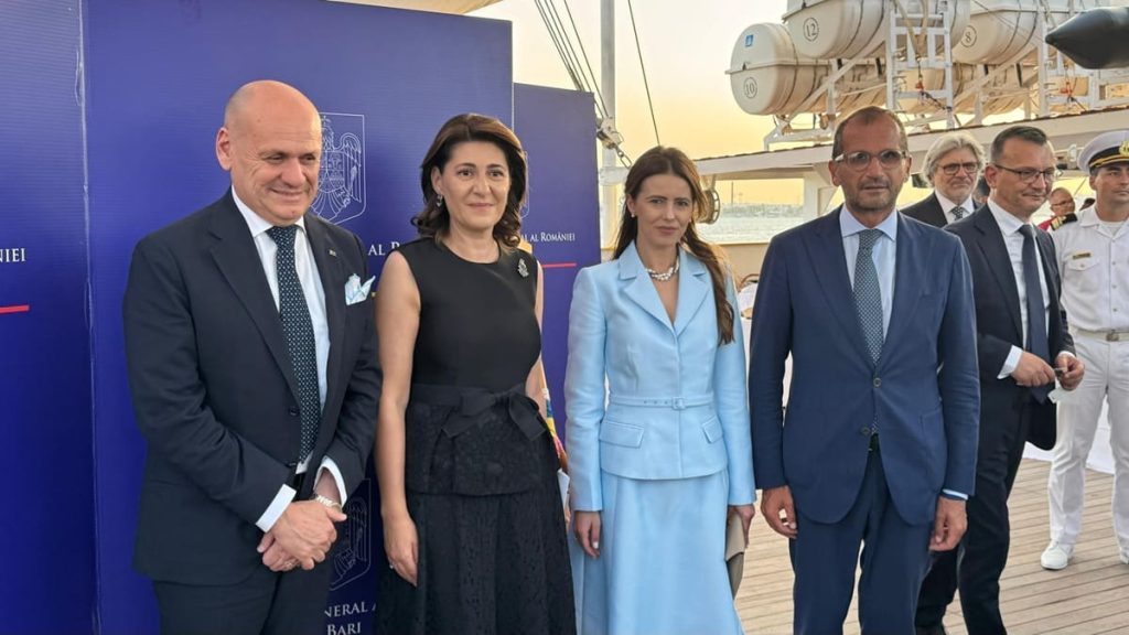 Il Nave scuola ‘Mircea’ a Bari: simbolo di unità e spirito europeo, dice Dancău.