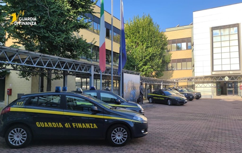 Sequestro da 360.000 euro a medico e professore universitario per peculato a Modena.