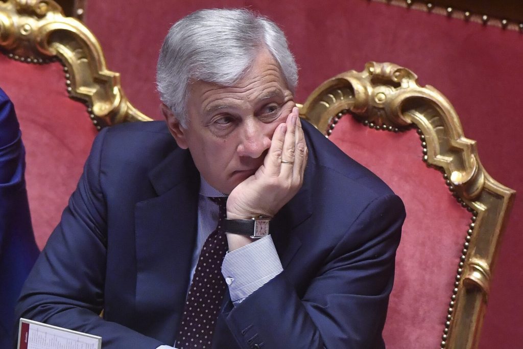 Trattative Intense tra UE e USA: Le Parole di Antonio Tajani ROMA (ITALPRESS) – Le trattative tra...