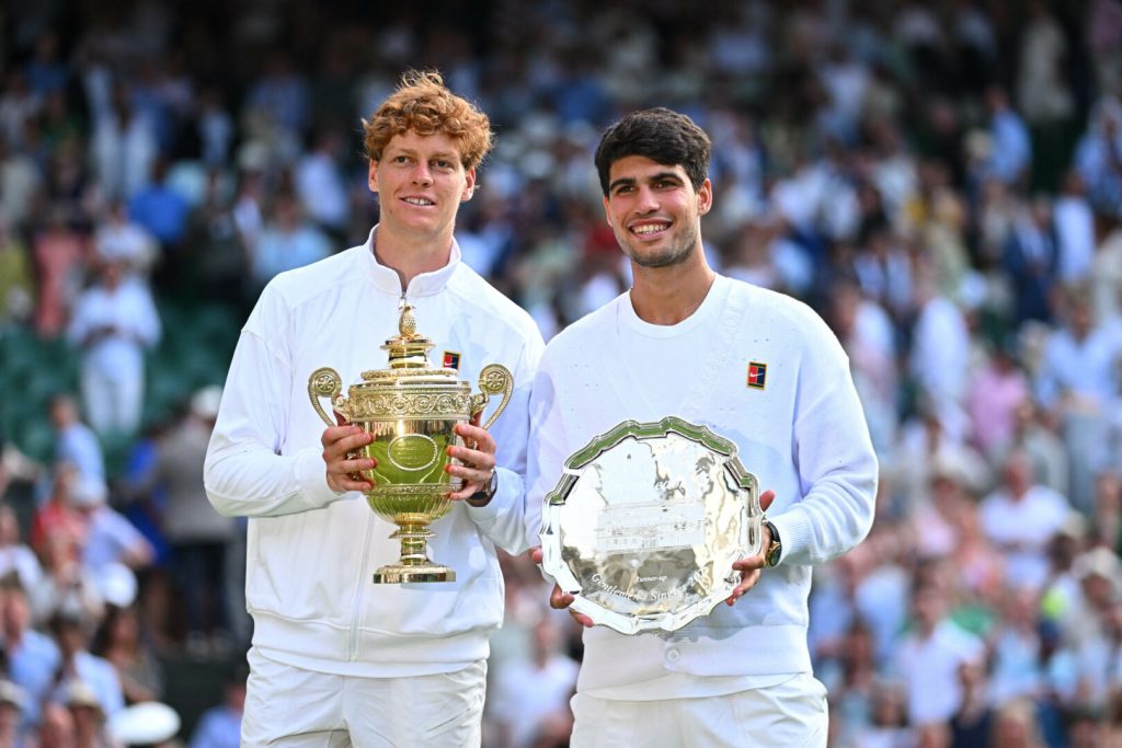 Jannik Sinner Trionfa a Wimbledon: La Storia di un Campione Jannik Sinner ha scritto una nuova...