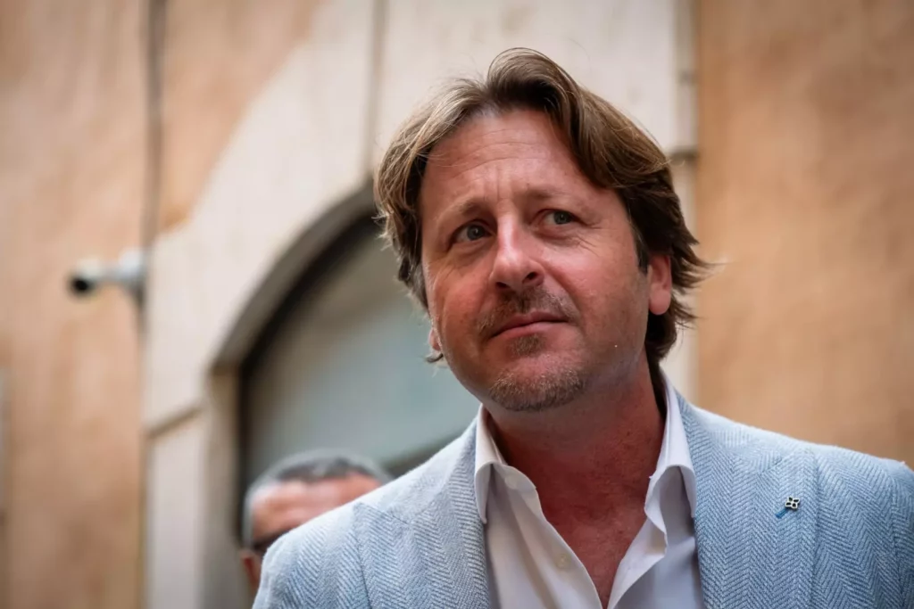 Messina si dimette da Fratelli d’Italia e rifiuta altre adesioni politiche.