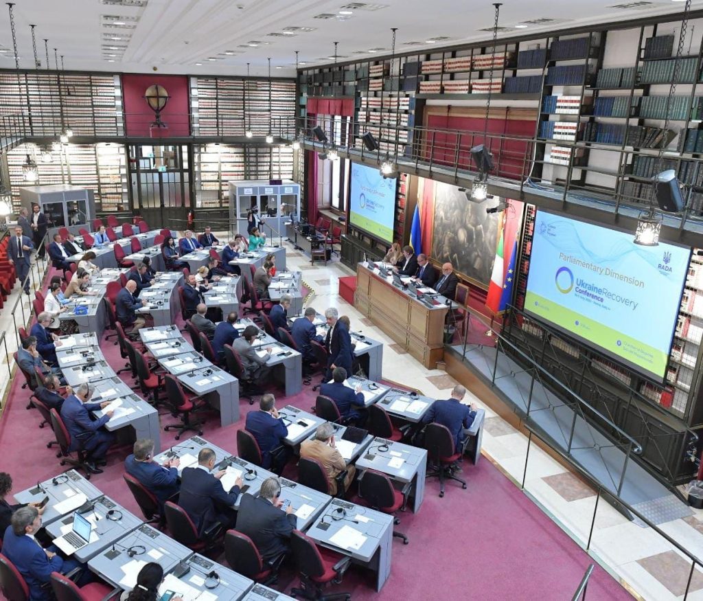 Vicepresidenti della Verkhovna Rada in visita a Montecitorio: un incontro significativo per l’Ucraina.