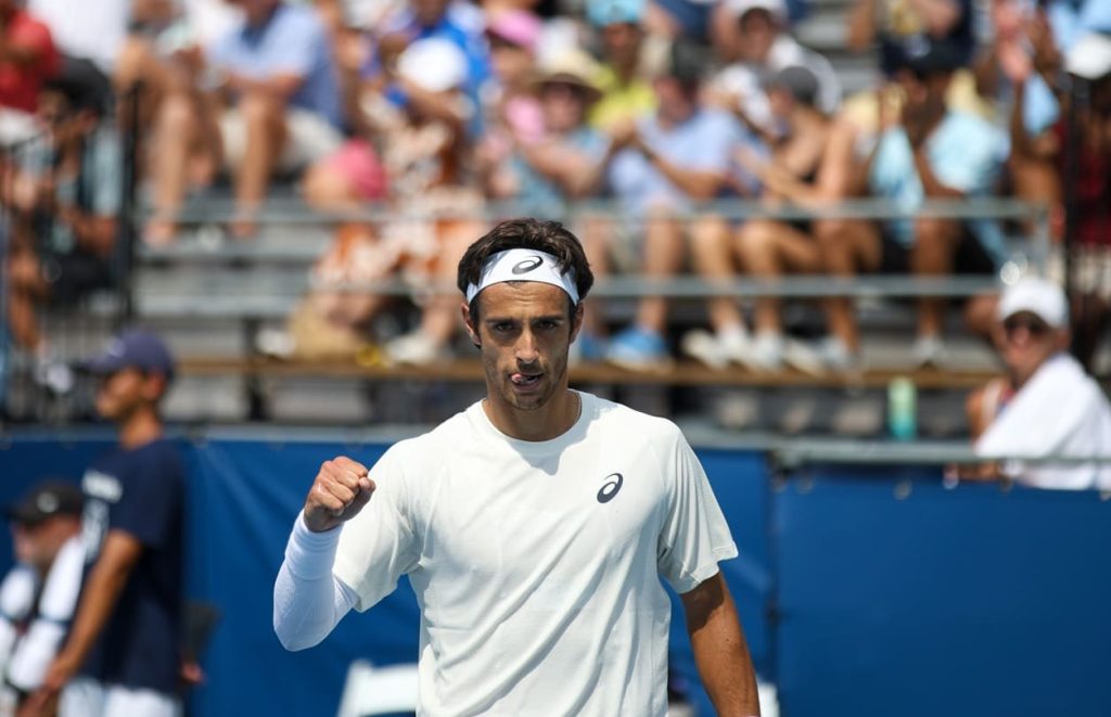 Musetti trionfa al Masters 1000 di Toronto, Paolini eliminata a Montreal.