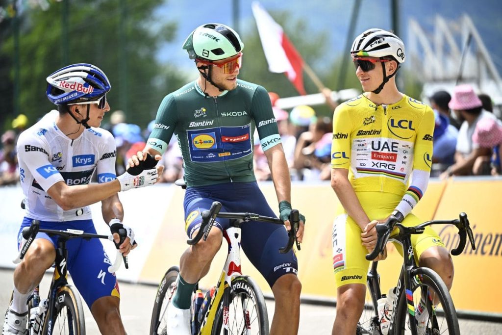 Pogacar conquista il quarto Tour de France, Milan si aggiudica la maglia verde.