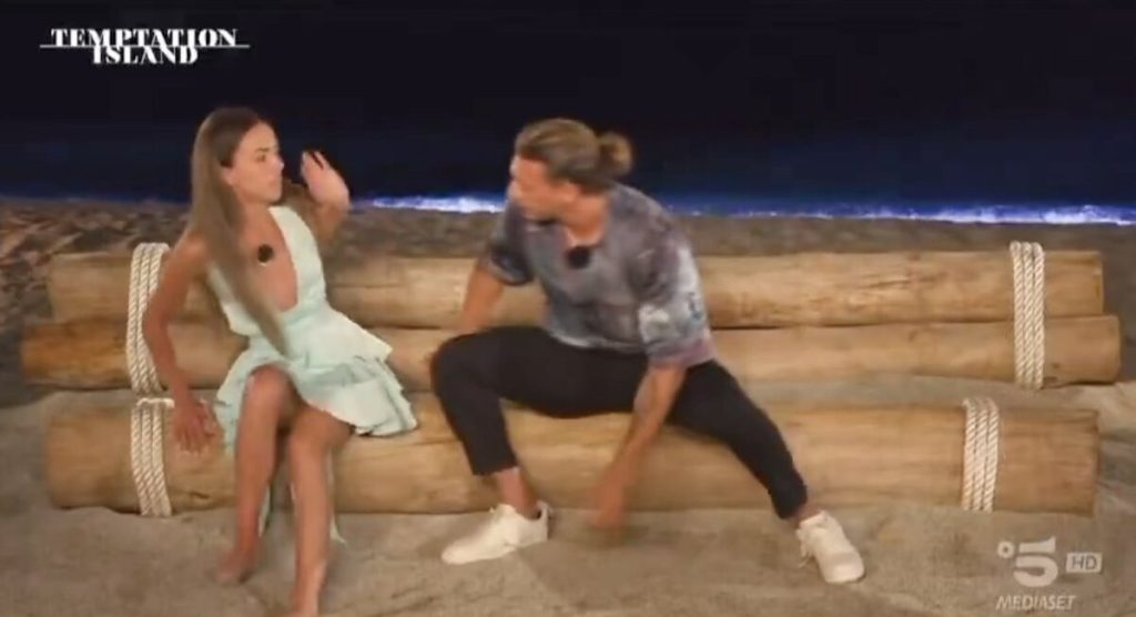 Sonia e Simone: il drammatico falò di Temptation Island 2025, ecco come è andata.