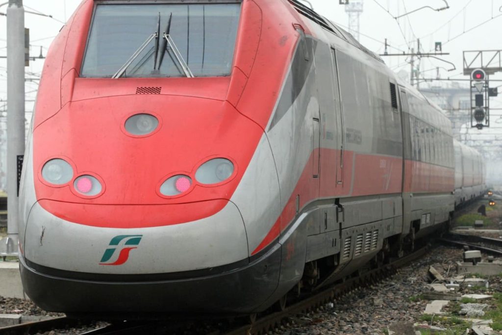 Nuove Frequenze per il Traffico Ferroviario tra Genova e Milano GENOVA (ITALPRESS) – A partire dal...