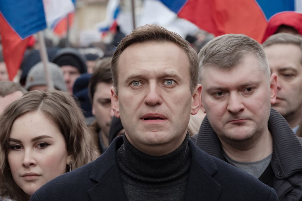 Aleksej Navalny: il futuro dell’opposizione russa e il ruolo di Yulia dopo la sua morte.