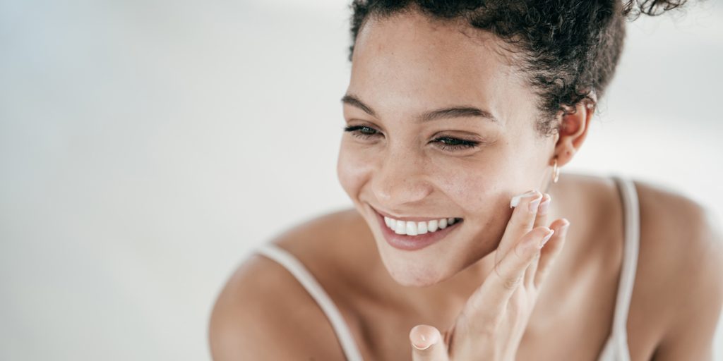 Face Basting: Scopri i benefici della crema post-pannolino per la tua skincare quotidiana.