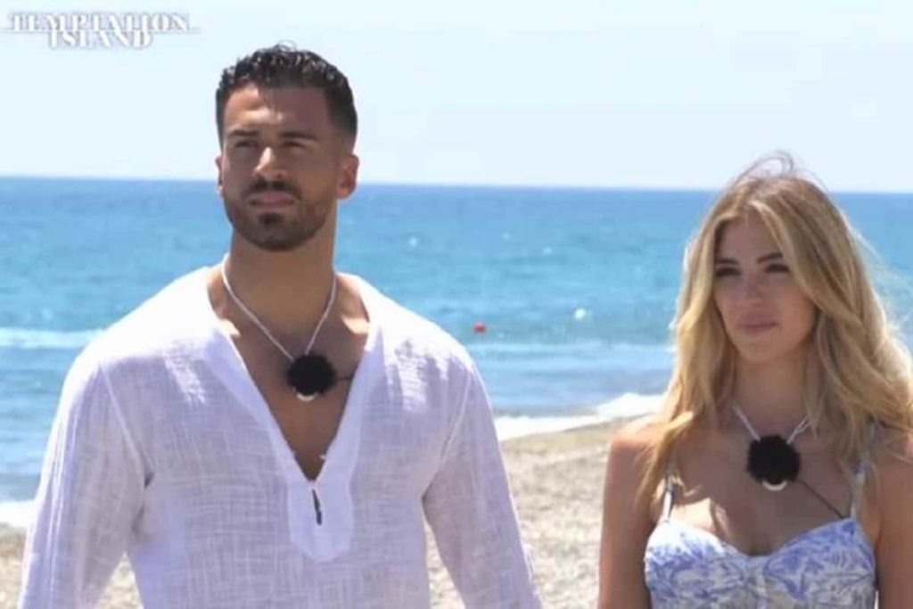 Lucia e Rosario di Temptation Island 2025: La Verità Svelata dalla Sorella Le Sospette su una Coppia...