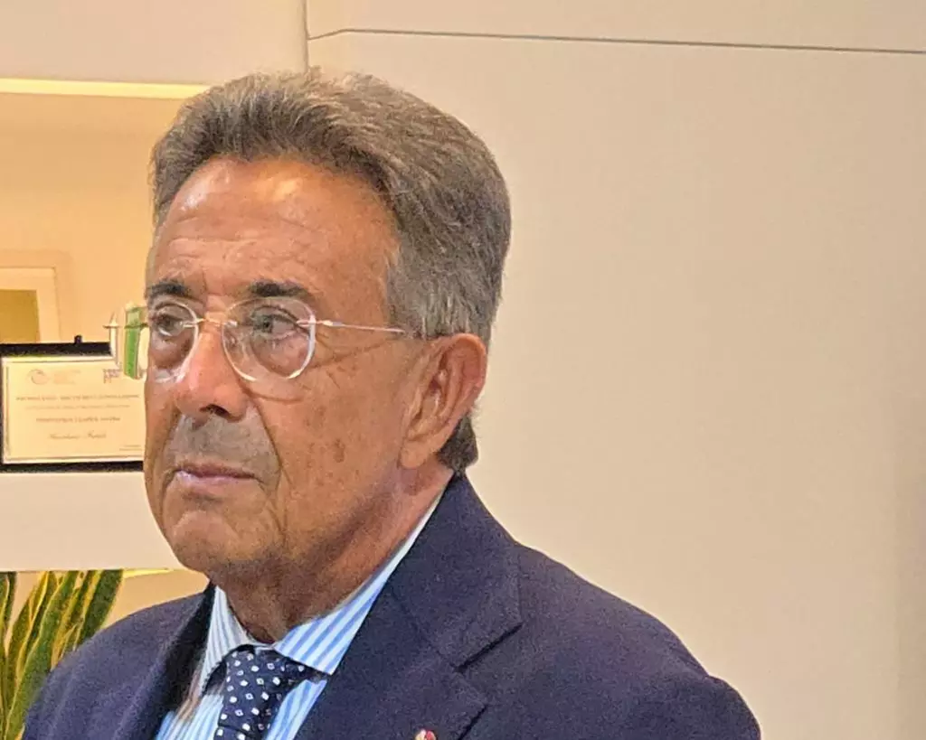 Il 6 ottobre segna una nuova era per San Marino RTV, con la presentazione del suo ambizioso rilancio...