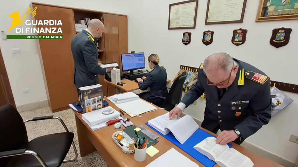 Confisca Definitiva di Oltre 21 Milioni di Euro dalla Guardia di Finanza a Reggio Calabria...