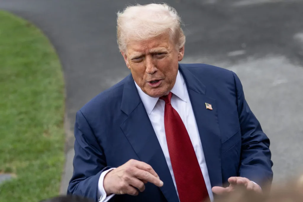 Dazi Globali: Le Nuove Tariffe di Trump Entrano in Vigore Washington, Stati Uniti – Nella notte...